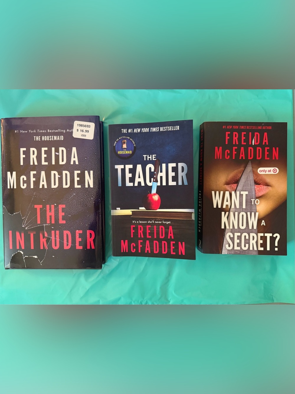 Freida McFadden - 3 book series bundle